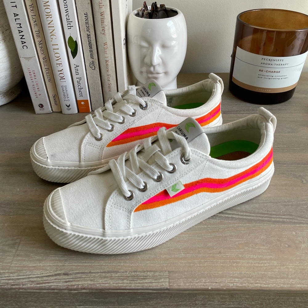 Off-White Canvas Sneakers with design (never worn)